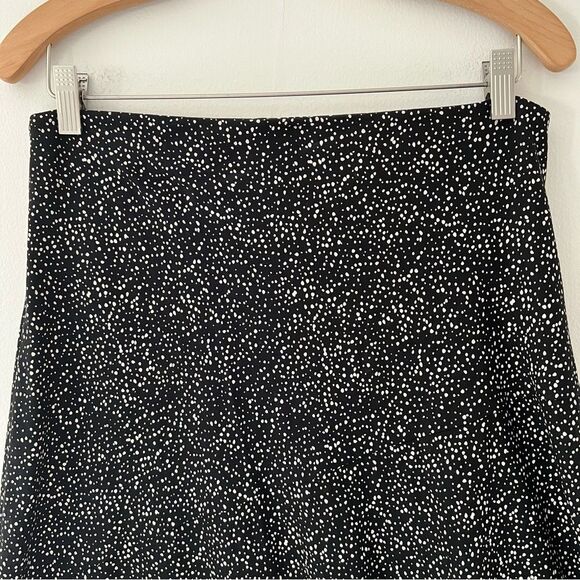Lysse Skirt Ponte Stretch Pull On Asymmetrical Hem Dot Black Size Large - Picture 2 of 9